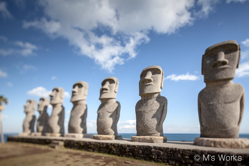 宮崎県日南海岸　モアイ像 Moai statues on the Nichinan Coast, Miyazaki Prefecture